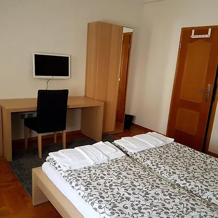 Stari Tisler Pensjonat Lublana