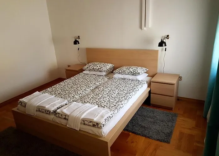 Hiša za goste Stari Tisler 3*