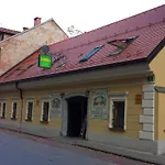 Hiša za goste Stari Tisler 3*