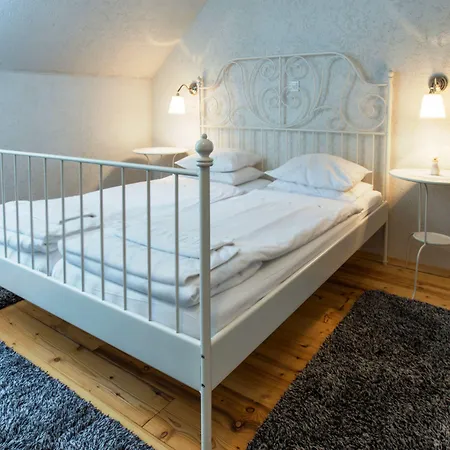 Gasthuis Stari Tisler 3*